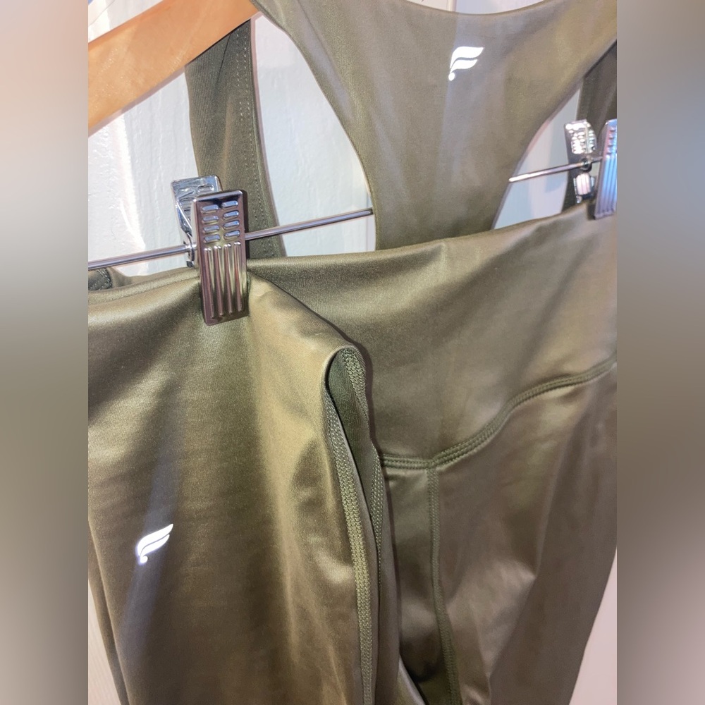 Fabletics Olive Cropped Tank Top with Leggings Set - S - Picture 5 of 5